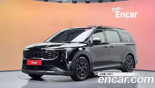Kia Carnival — экстерьер