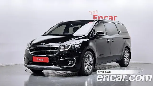 Kia Carnival — экстерьер
