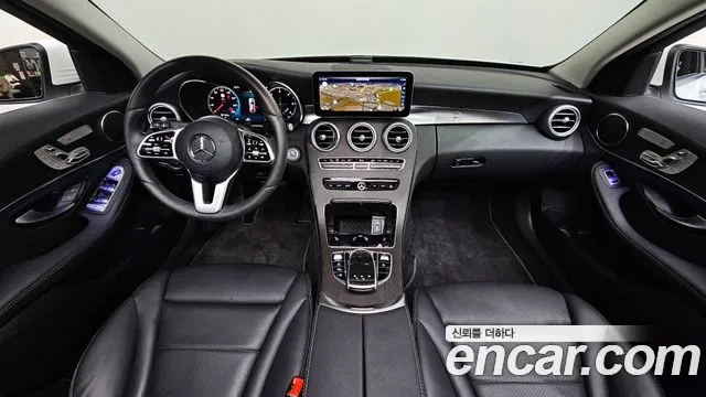 Mercedes-Benz C-класс — интерьер
