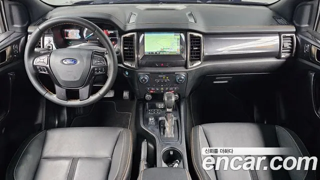 Ford Ranger — интерьер