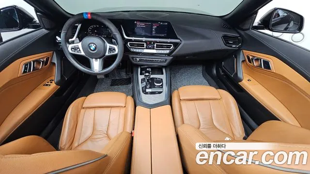 BMW Z4 — интерьер
