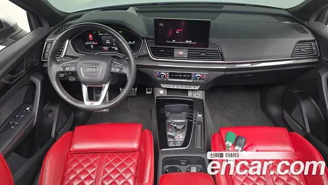 Audi SQ5 — интерьер