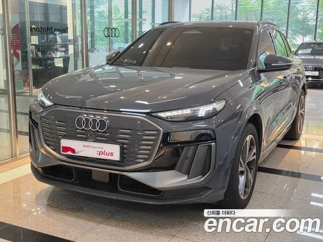 Audi Q6 e-tron