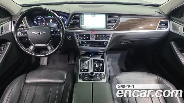 Genesis G80 — интерьер