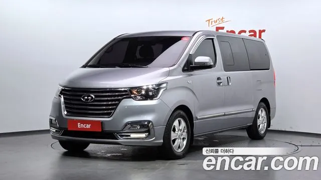 Hyundai Starex
