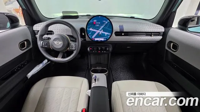 MINI Cooper — интерьер