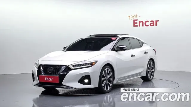 Nissan Maxima