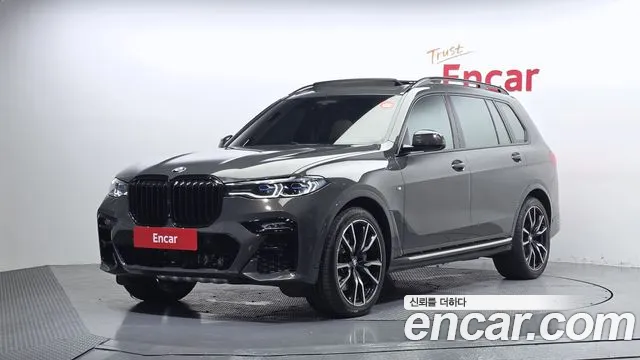 BMW X7