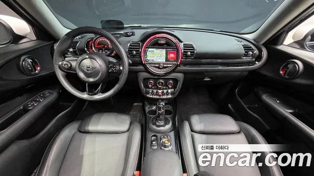 MINI Clubman — интерьер