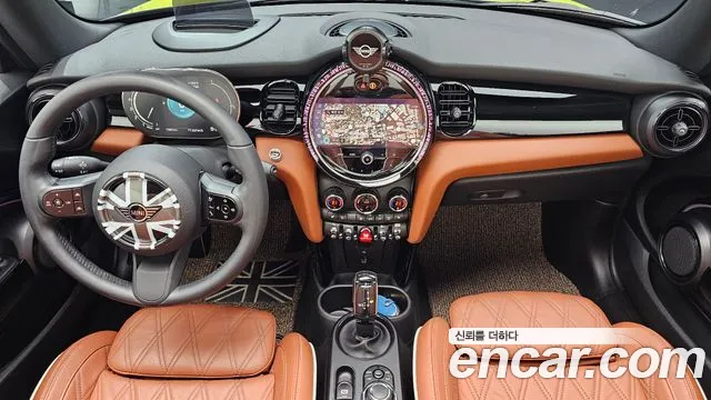 MINI Cooper Convertible — интерьер