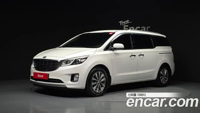 Kia Carnival — экстерьер