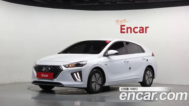 Hyundai Ioniq
