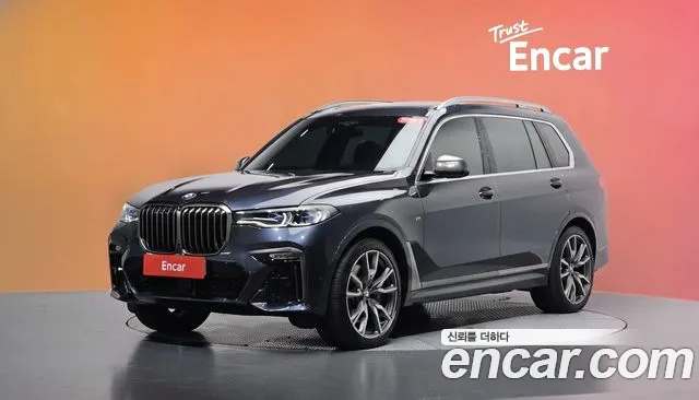 BMW X7