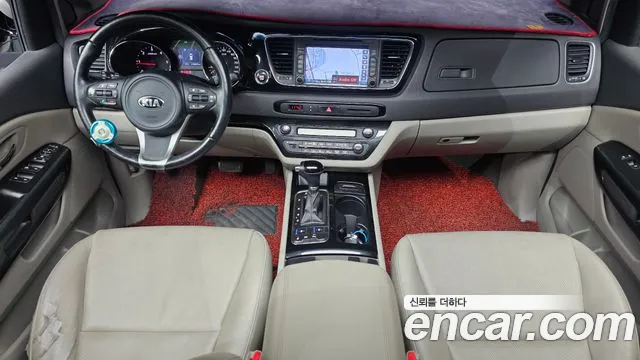 Kia Carnival — интерьер
