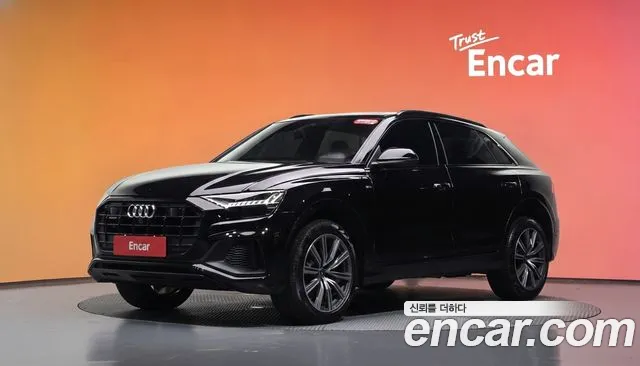 Audi Q8 — экстерьер
