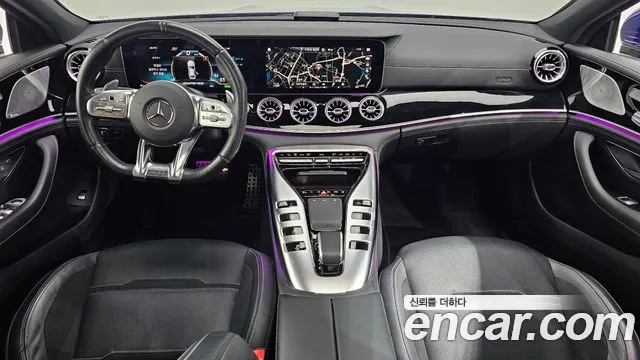 Mercedes-Benz AMG GT — интерьер