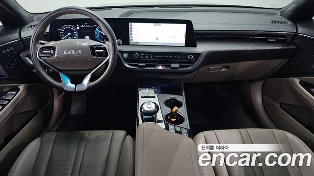 Kia K8 — интерьер