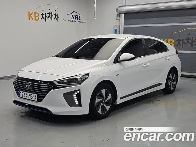 Hyundai Ioniq