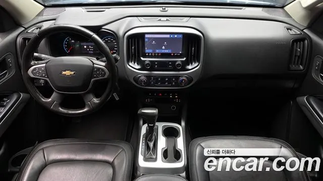 Chevrolet Korea Colorado — интерьер