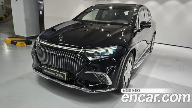 Mercedes-Benz EQS
