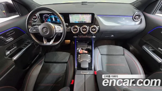 Mercedes-Benz GLA-класс — интерьер