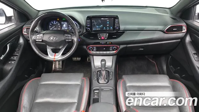 Hyundai i30 — интерьер