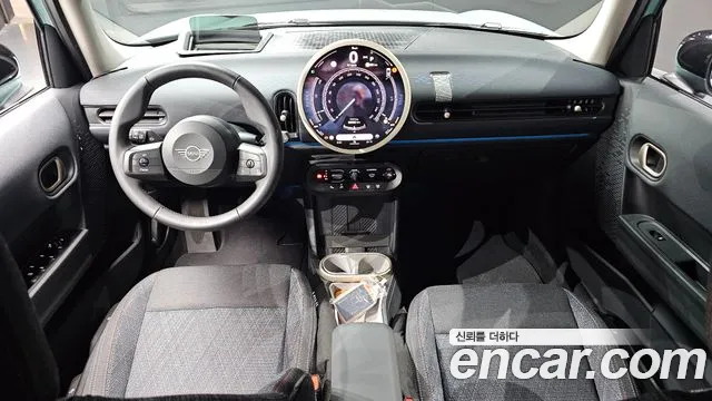 MINI Cooper — интерьер