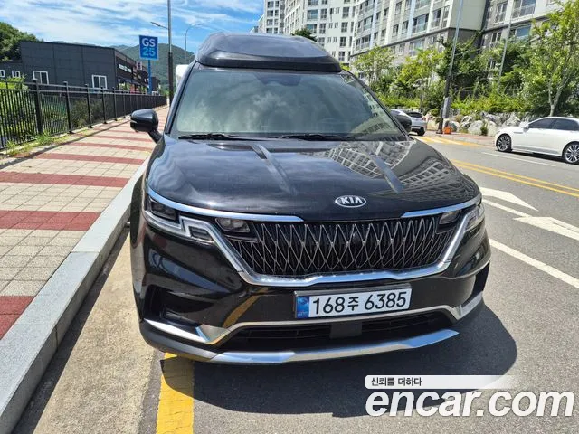 Kia Carnival — экстерьер