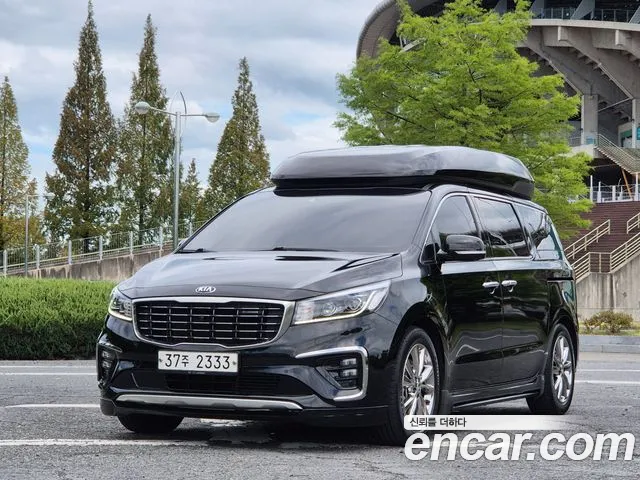 Kia Carnival — экстерьер