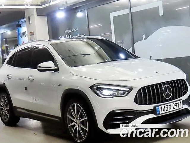 Mercedes-Benz GLA-класс