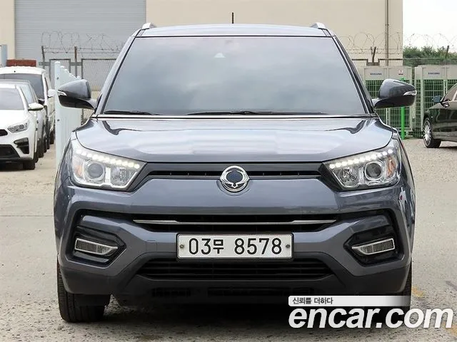 KG Mobility Tivoli — экстерьер