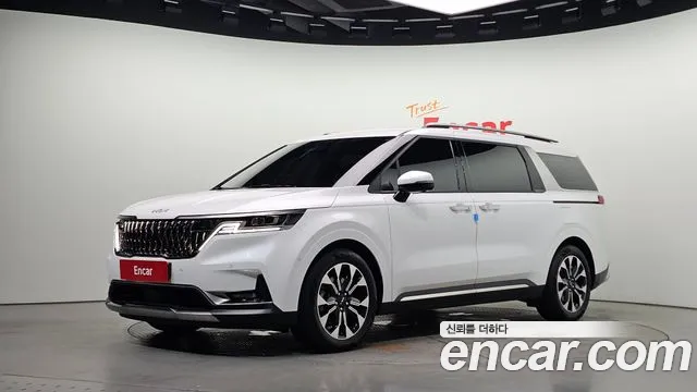 Kia Carnival — экстерьер