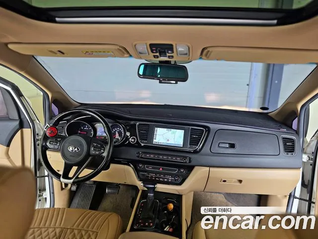 Kia Carnival — интерьер