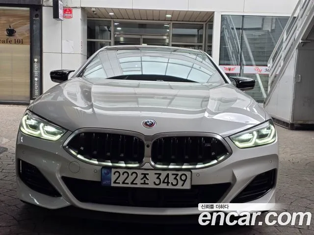BMW 8 серия