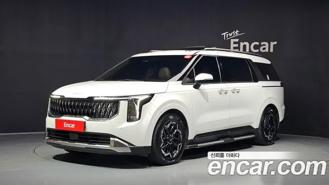 Kia Carnival — экстерьер