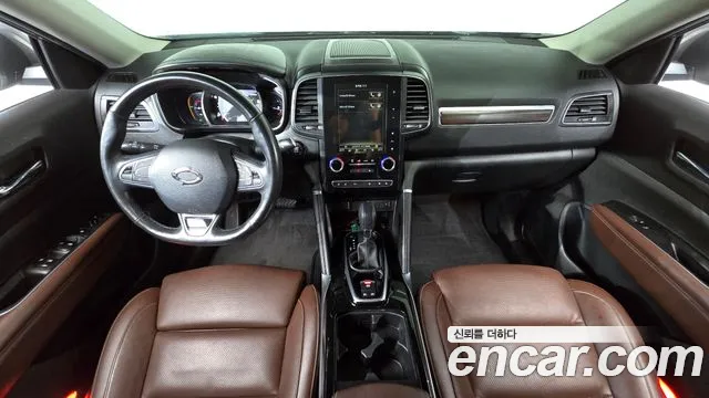 Renault Korea QM6 — интерьер