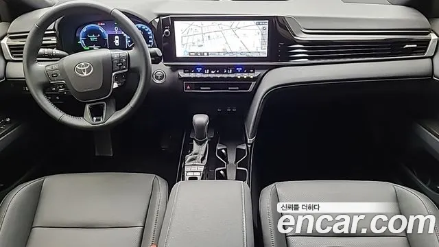 Toyota Camry — интерьер