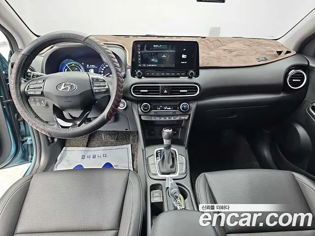 Hyundai Kona — интерьер