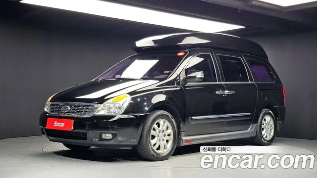 Kia Carnival — экстерьер