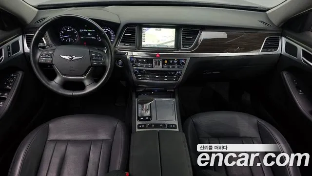 Genesis G80 — интерьер