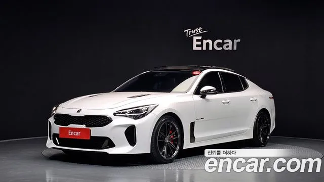 Kia Stinger — экстерьер