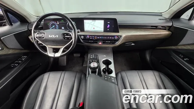 Kia K8 — интерьер