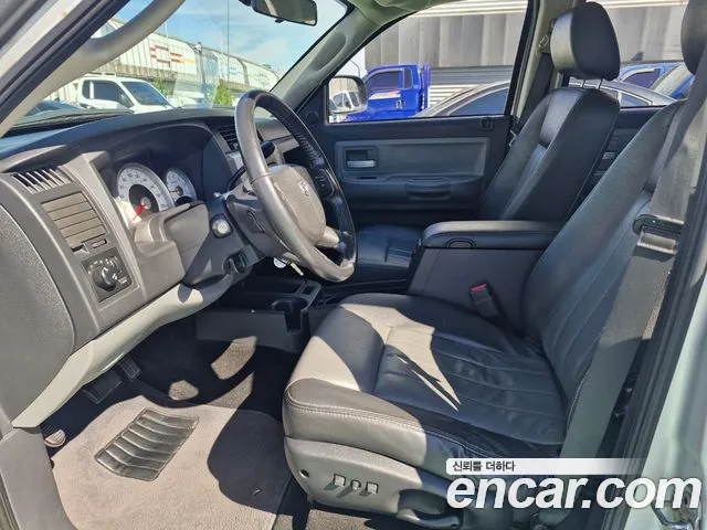 Dodge Dakota — интерьер