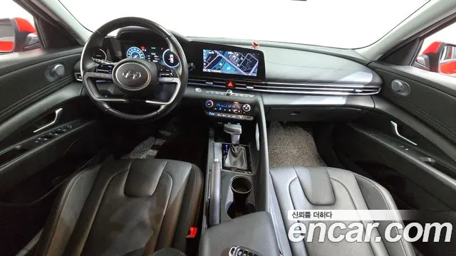 Hyundai Elantra — интерьер