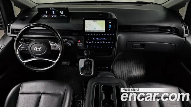 Hyundai Staria — интерьер