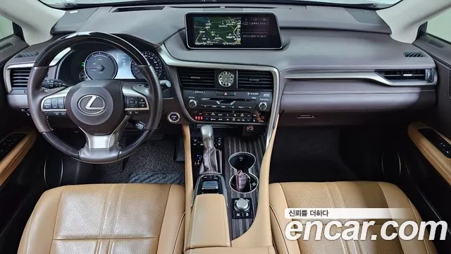 Lexus RX — интерьер