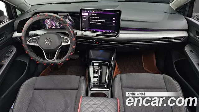 Volkswagen Golf — интерьер