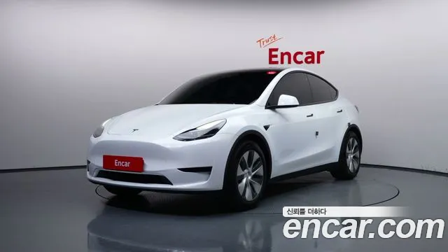 Tesla Model Y — экстерьер