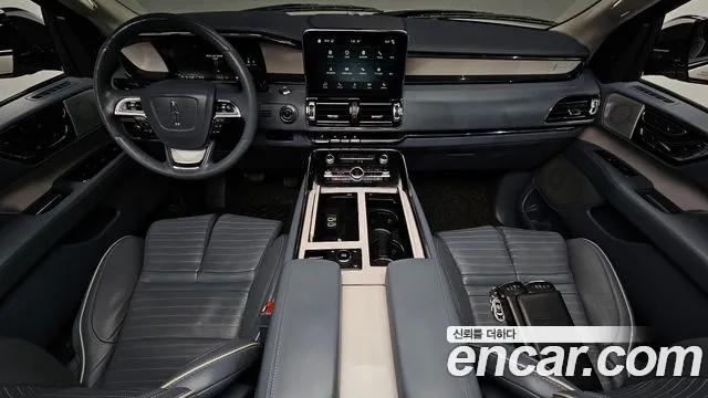 Lincoln Navigator — интерьер