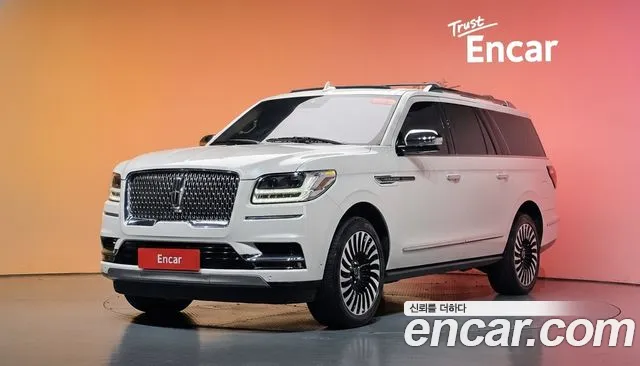 Lincoln Navigator — экстерьер